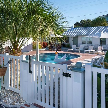 The Bungalows Treasure Island Exterior foto